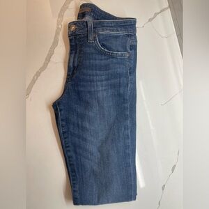 Joe's Jeans Classic Skinny Denim Jean Size 25 Medium Dark Wash